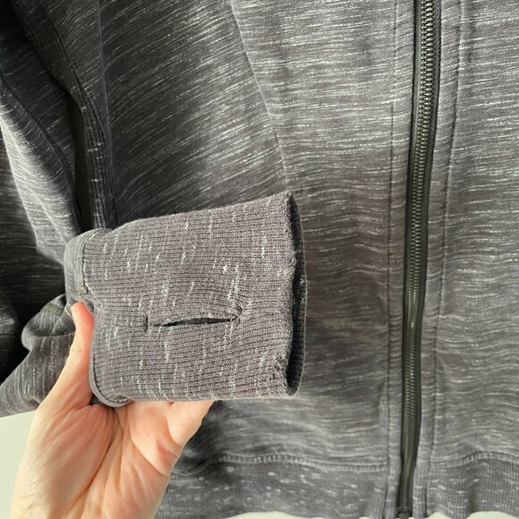 Lululemon Activewear Jacket Full Zip Hooded Stretch Thumbholes Gray Black 6 - Picture 5 of 9
